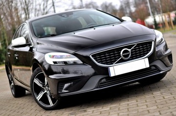 Volvo V40 II Hatchback Facelifting 2.0 D2 120KM 2017 Volvo V40 2.0 D2 Lift R-Desing Full Led Navi