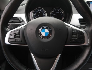 BMW X1 F48 Crossover Facelifting 1.5 18i 136KM 2020 BMW X1 sDrive18i, Salon Polska, 1. Właściciel, zdjęcie 17