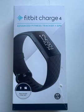 Умные часы Fitbit Charge 4 черные 3C-245
