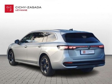 Volkswagen Passat B8 Variant Facelifting 2.0 TDI SCR 150KM 2024 Volkswagen Passat 2.0 TDI 150KM Elegance DSGKamera 360LED-MatrixVirtualSal, zdjęcie 2