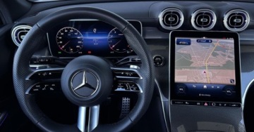 Mercedes GLC C254/X254 Coupe 2.0 200 204KM 2025 Mercedes-Benz GLC Salon PL 4Matic AMG Line Digital Light Kamera 360 Gwaran, zdjęcie 13