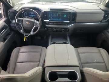 Chevrolet Silverado II 2025 Chevrolet Silverado K2500 Heavy Duty LTZ 2025 6.6L 6.6 Benzyna 401KM, zdjęcie 8