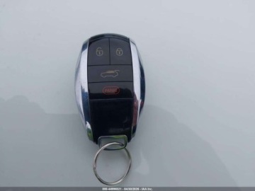 Bentley Bentayga 2018 Bentley Bentayga W12 2018 6.8 Benzyna 608KM, zdjęcie 12