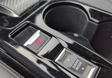 Peugeot 2008 II e-SUV Facelifting Elektryczny 54kWh 156KM 2023 Peugeot 2008 e-2008 54kWh GT SalonPL 156KM Najmocnieszy Bogata Opcja Od Re, zdjęcie 13