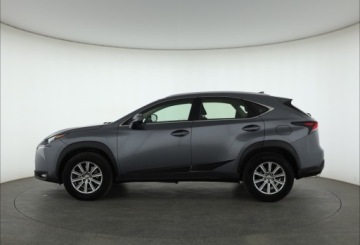 Lexus NX I SUV 200t 238KM 2016 Lexus NX 200t, Salon Polska, Serwis ASO, 4X4, zdjęcie 2