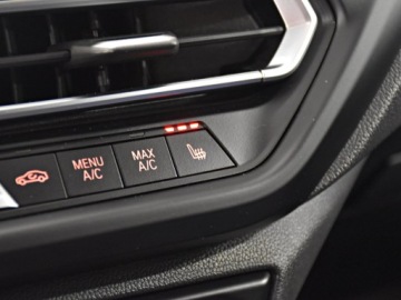 BMW Seria 2 G42-U06 Active Tourer 1.5 218i 136KM 2022 BMW 218 140KM/ HiFi/Fotele Sport/ Mpakiet/ Kamera/, zdjęcie 17