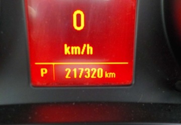 Opel Zafira C Tourer 2.0 CDTI ECOTEC 165KM 2012 Opel Zafira 7-os. Okazja 2.0 Diesel 165KM, zdjęcie 32