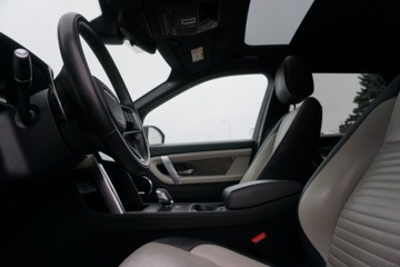 Land Rover Discovery Sport SUV Facelifting 2.0 204KM 2024 Land Rover Discovery Sport AWD, ACC, Kamera, Panorama, Hak, Asyst. pasa ru, zdjęcie 8