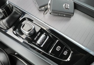 Volvo S60 III Sedan 2.0 T4 190KM 2020 Volvo S60 2.0T4 190KM R Design Xenon Led Navi Klima Skora Stan Bdb ZAREJES, zdjęcie 26