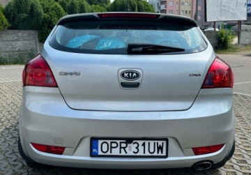 Kia Ceed I Hatchback 1.6 CRDi 115KM 2008 Kia Ceed 1.6 diesel 2008 Salon PL 1.6 Diesel 115KM, zdjęcie 1