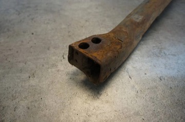 КРОНШТЕЙН КРЕПЛЕНИЯ ЗОНЫ РАЗМЯТИЯ ПЕРЕДНИЙ СПРАВА SSANGYONG TIVOLI 1.6