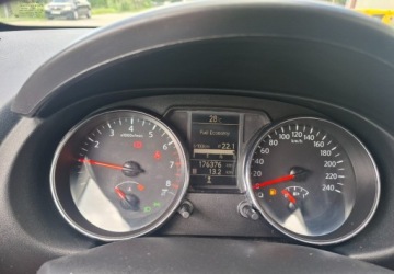 Nissan Qashqai I Crossover Facelifting  1.6 117KM 2013 Nissan Qashqai Nissan Qashai 1,6 FULL OPCJA 1.6 Benzyna 117KM, zdjęcie 8