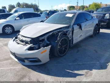 Porsche Panamera II Liftback 3.0 330KM 2020 Porsche Panamera 2020 3.0 Benzyna 330KM, zdjęcie 1