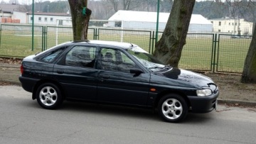 Ford Escort VII Hatchback 1.3 i 60KM 1996 .... Salon Polska .. Pierwszy Właściciel .. Org.Lakier .. 2 komplety KÓŁ, zdjęcie 31