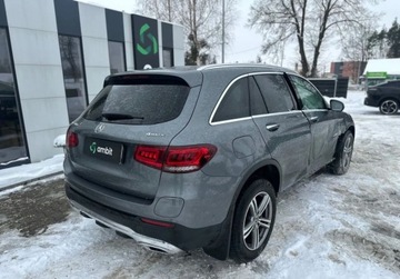 Mercedes GLC C253 2021 Mercedes-Benz GLC GLC 300E 4Matic 2021r. Salon Polska 2.0 Hybryda 204KM, zdjęcie 7
