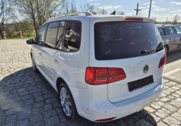 Volkswagen Touran II 1.4 TSI 140KM 2011 Volkswagen Touran Volkswagen Touran II Rok 2011 1.4 Benzyna 140KM, zdjęcie 6