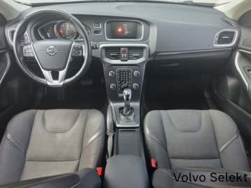Volvo V40 II Hatchback Facelifting 2.0 D3 150KM 2017 Volvo V40 Promocja Kredyt 4,99% Volvo Bydgoszcz, zdjęcie 9