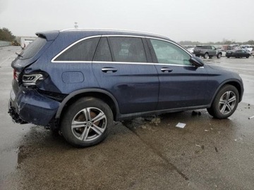 Mercedes GLC C253 2021 Mercedes-Benz GLC 300, 2021r., 4x4, 2.0L, zdjęcie 2