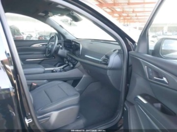 Chevrolet 2025 Chevrolet Traverse FWD LT, 2025r., 2.5L 2.5 Benzyna 328KM, zdjęcie 8