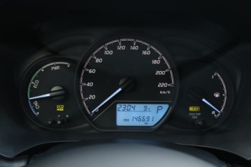 Toyota Yaris III Hatchback 5d Facelifting 2017 1.5 Hybrid 100KM 2020 Toyota Yaris 1.5 Hybrid, Salon Polska, zdjęcie 10