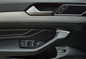 Volkswagen Passat B8 Variant Facelifting 1.5 TSI EVO 150KM 2023 Volkswagen Passat Variant SalonPL Business 1.5TSI 150KM DSG Skora Navi Kam, zdjęcie 14