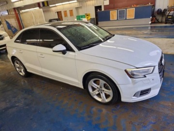 Audi A3 8V 2017 Audi A3 Limousine 2017r., Premium, 2L, od ubezpieczalni 2.0 Benzyna 223KM, zdjęcie 3
