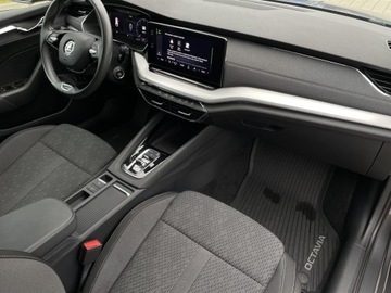 Skoda Octavia IV Liftback 1.5 TSI EVO 150KM 2022 Skoda Octavia Style ! E-TEC ! Tempomat ! Podgrzewa, zdjęcie 5