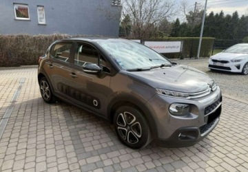 Citroen C3 III Hatchback 1.2 PureTech 82KM 2018 Citroen C3 1,2 82KM Klimatyzacja Navi 1.2 Benzyna 82KM, zdjęcie 3