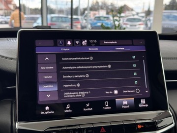 Jeep Compass II SUV Plug-In Facelifting 1.3 GSE T4 190KM 2022 Jeep Compass T4 PHEV 4xe Limited / Kamera cofania, zdjęcie 32