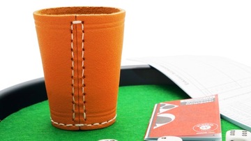 КОЖАНАЯ КРУЖКА PIATNIK