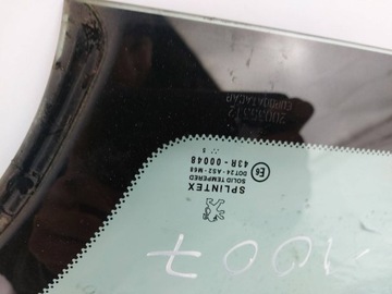 SKLO (OKNO) KAROSERIE LEVÝ PŘEDNÍ PEUGEOT 1007 (KM_)