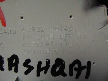TAPICERKA BOCZEK DRZWI PRAWY PRZÓD NISSAN QASHQAI