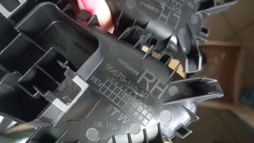 РУЧКА ВНУТРЕННЯЯ KADJAR ПЕРЕДНЯЯ ЗАДНЯЯ 806705402R 806714118R