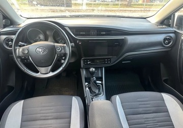 Toyota Auris II Touring Sports Facelifting 1.6 Valvematic 132KM 2018 Toyota Auris 1.6B 132KM 2018r. Salon Polska auto zarejestrowane i ubezpiec, zdjęcie 9