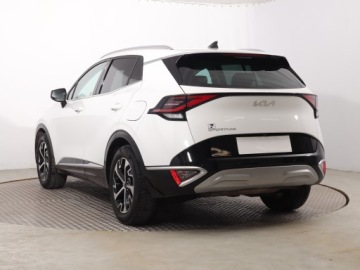 Kia Sportage V SUV 1.6 T-GDI MHEV 180KM 2022 Kia Sportage 1.6 T-GDI MHEV, Salon Polska, zdjęcie 3