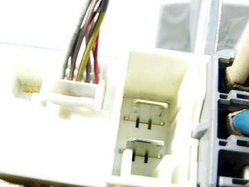 МОДУЛЬ КОНТРОЛЛЕРА ПОДЪЕМНОЙ ОПОРЫ Avensis II T25