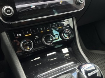 Skoda Superb III Kombi Facelifting 2.0 TDI SCR 150KM 2022 Skoda Superb 2.0TDI 150KM L&amp;K DSG l Webasto, ACC,, zdjęcie 21