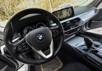 BMW Seria 5 G30-G31 Touring 520d 190KM 2018 BMW Seria 5 2.0D 190KM gwarancja FULL LED AUTOMAT 2.0 Diesel 190KM, zdjęcie 27