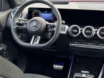 Mercedes GLB SUV Facelifting 2.0 220 190KM 2025 MERCEDES-BENZ GLB 220 4-Matic AMG Line 2.0 (190KM) 2025, zdjęcie 6