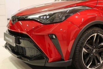 Toyota C-HR I Crossover Facelifting 1.8 Hybrid 122KM 2023 Toyota C-HR 1.8 Hybrid GPF GR Sport 1.8 Hybryda 122KM, zdjęcie 23