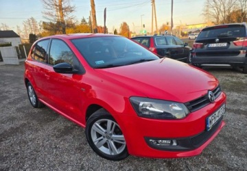 Volkswagen Polo V Hatchback 5d 1.6 TDI-CR DPF 90KM 2013 Volkswagen Polo Volkswagen Polo Match 1.6 TDI 90 KM PolSkory PDC Klimatyza, zdjęcie 9