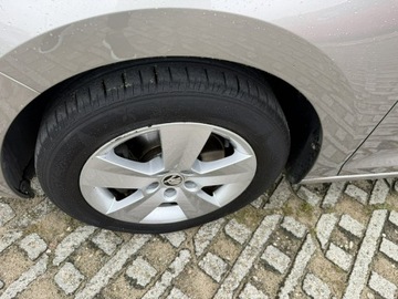 Skoda Rapid II Liftback Facelifting 1.0 TSI 110KM 2017 Škoda RAPID Skoda RAPID 1,0 benzyna 110KM salon, zdjęcie 14