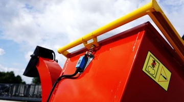 Rębak Tarczowy do ciągnika WOM rozdrabniacz gałęzi pni drzew Remet RT-630