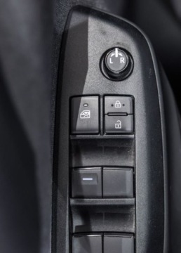 Toyota 2021 Toyota Yaris Cross 1.5 Comfort CVT 1.5 Benzyna 125KM, zdjęcie 30