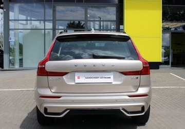 Volvo XC60 II 2023 Volvo XC 60 Volvo XC60 2.0 190KM A8 Plus Dark Salon PL FV23 Serwis ASO GWA, zdjęcie 6