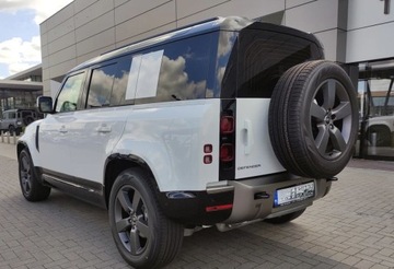 Land Rover Defender IV (L663) 2025 Land Rover Defender MY25 3.0D I6 250 PS AWD Auto X-Dynamic HSE 110 3.0, zdjęcie 3