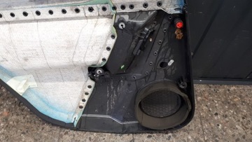 13195430 boczek drzwi prawy tyl opel vectra c