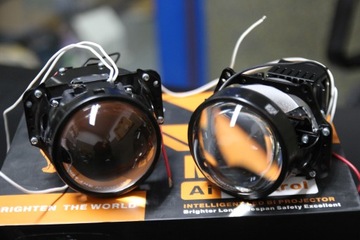 Набор линз PREMIUM Bi-LED Линзы для проектора 3,0 дюйма +60% 12 В 55 Вт