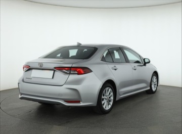 Toyota Corolla XII Sedan 1.5 VVT-i 125KM 2022 Toyota Corolla 1.5 VVT-i, Salon Polska, zdjęcie 4