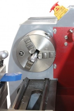 Токарный станок по металлу Holzmann ED400FD